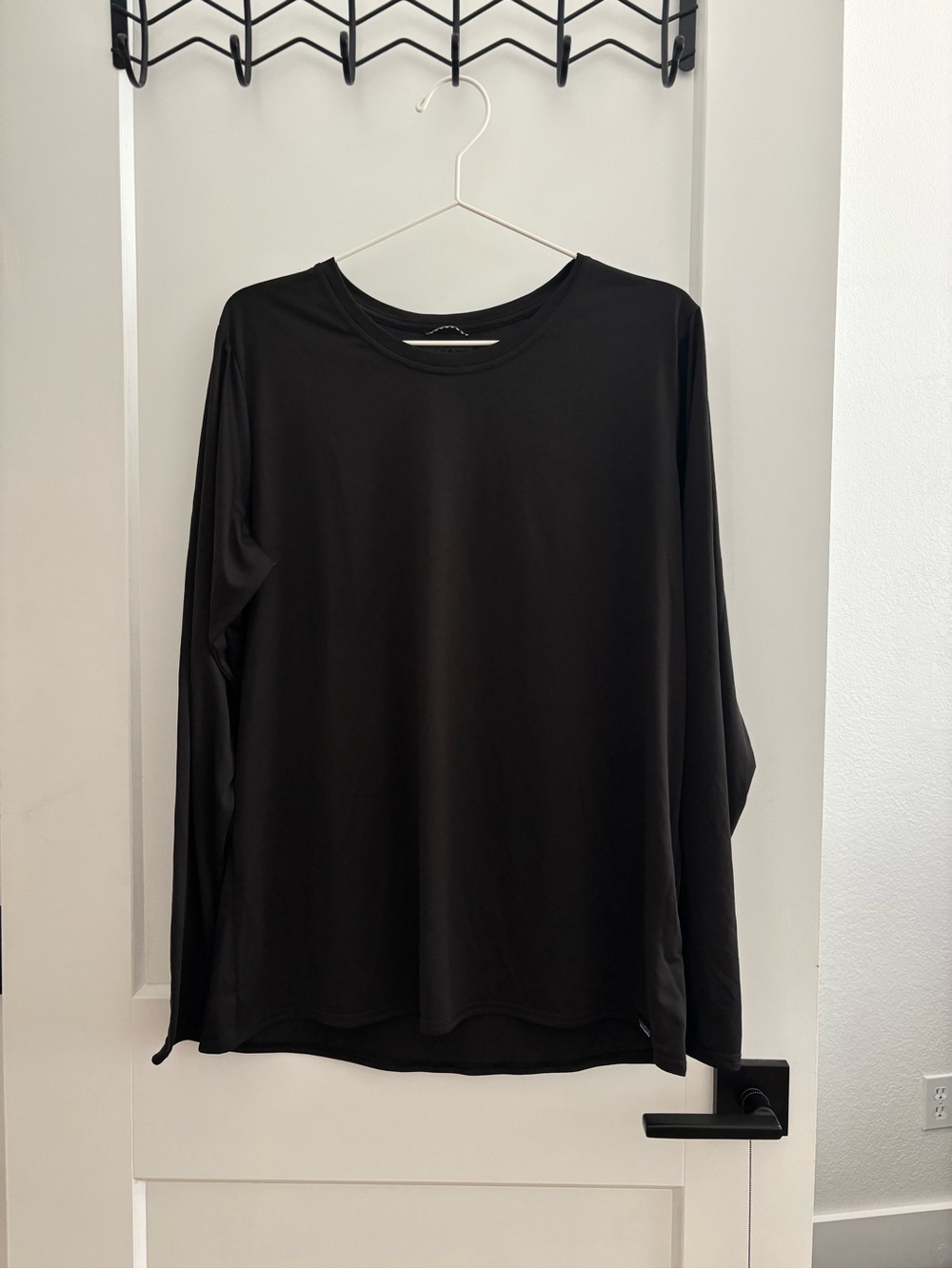 Patagonia Capilene Black Crewneck Long Sleeve Tee